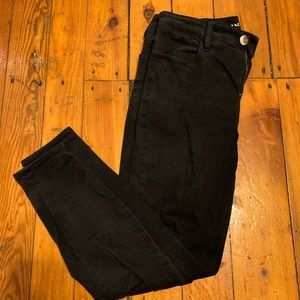 American eagle black Hi-rise Jegging 8 short